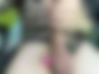 Live cam show with HeidySumers - Brown Eyes on googirlz