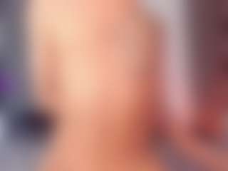 Live cam show with Ethaan cox - Big Balls on SmokeAndPoke