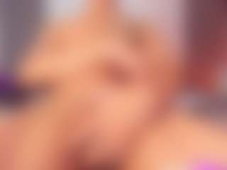 Live cam show with Ethaan cox - Orgasm on Camsoda