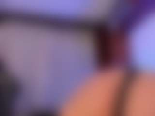 Live cam show with Ethaan cox - Big Balls on Camsoda