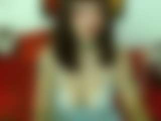Live cam show with Kataleya - Public Toys on CSO-WL