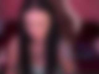 Live cam show with AmberDismond - Smoking on Chatstar