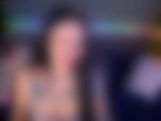 AmberDismond's Live Sex Cam Show