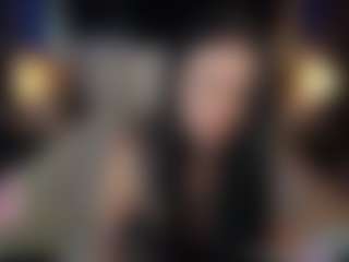Live cam show with AmberDismond - Fingers on livesuperchat.net