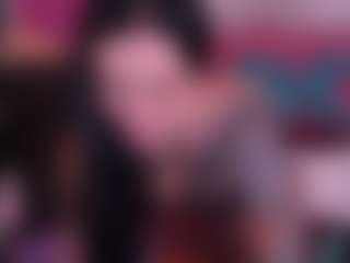 Live cam show with AmberDismond - Cute on madthumbs