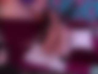 AmberDismond's Live Sex Cam Show
