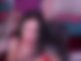Live cam show with AmberDismond - Latina on SmokeAndPoke