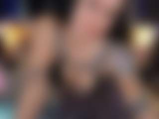 Live cam show with AmberDismond - Public Latina on Camsoda