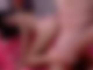 CamilaLinda's Live Sex Cam Show