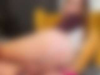 Divaandrea19's Live Sex Cam Show