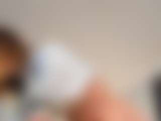 Divaandrea19's Live Sex Cam Show