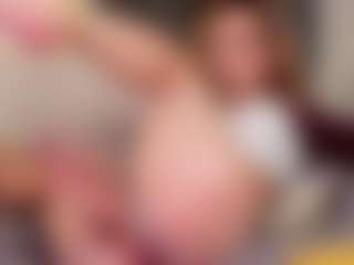 Divaandrea19's Live Sex Cam Show