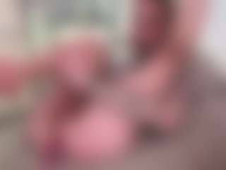 Divaandrea19's Live Sex Cam Show
