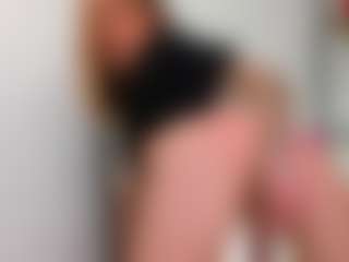 Divaandrea19's Live Sex Cam Show