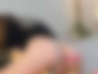 Live cam show with Divaandrea19 - Drinking on https://playwithruby.com