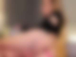 Divaandrea19's Live Sex Cam Show