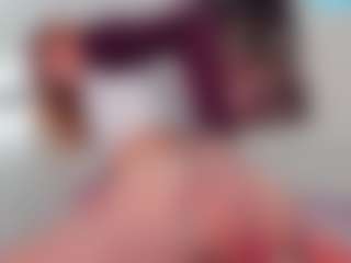 Live cam show with Divaandrea19 - Young Adult on Camsoda