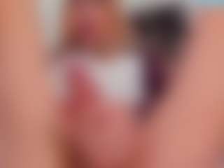 Live cam show with Divaandrea19 - Orgasm on Camsoda