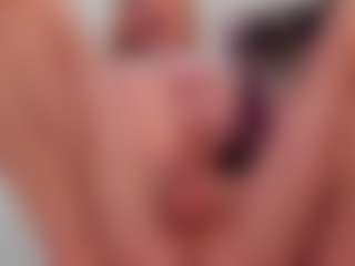Divaandrea19's Live Sex Cam Show