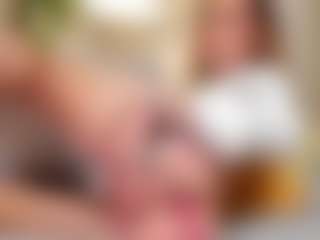 Divaandrea19's Live Sex Cam Show
