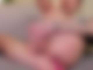 Divaandrea19's Live Sex Cam Show