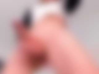 Divaandrea19's Live Sex Cam Show