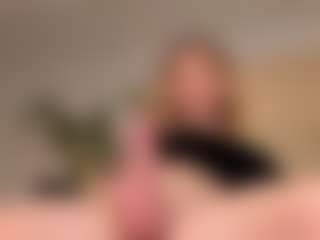 Divaandrea19's Live Sex Cam Show