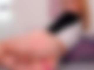 Divaandrea19's Live Sex Cam Show