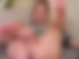 Live cam show with Divaandrea19 - Tease on Strip Flash - Live Sex Shows