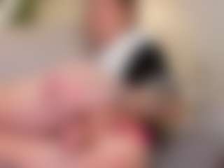 Divaandrea19's Live Sex Cam Show