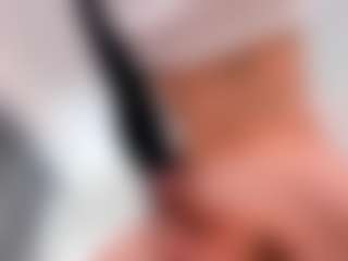 Divaandrea19's Live Sex Cam Show