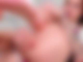 Divaandrea19's Live Sex Cam Show