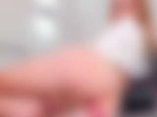 Divaandrea19's Live Sex Cam Show