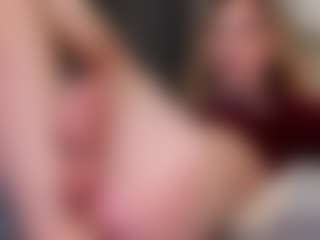 Live cam show with Divaandrea19 - Teen (18+) on Hubzter Live