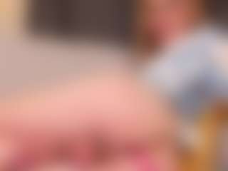 Live cam show with Divaandrea19 - Tease on WildCum