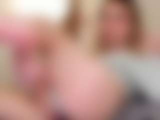 Divaandrea19's Live Sex Cam Show