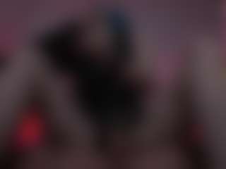 Live cam show with CyberXGoddess - Muscular on madthumbs