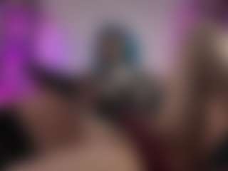 Live cam show with CyberXGoddess - Athletic Middle Aged on Camsoda