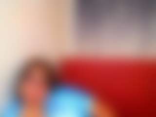 Show in cam erotica live di IndianLola00