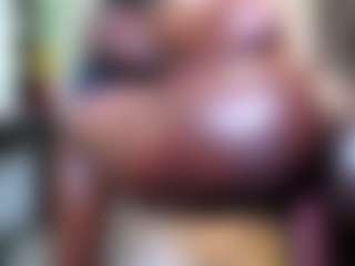 Live cam show with choco-creamy - Black BBW on TastyBlacksLive