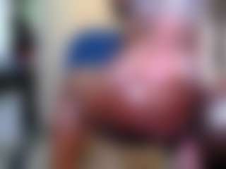 Live cam show with choco-creamy - Ebony Fetish on AdultVida.com