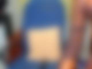 Live cam show with choco-creamy - Brown Eyes Ebony on camgirlchat.live