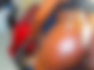 Live cam show with choco-creamy - Living Room on CamClone