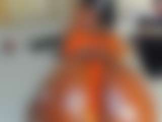 Live cam show with choco-creamy - Bedroom Mature on Camsoda