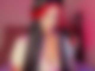 ElenaRosse's Live Sex Cam Show
