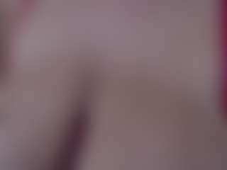 Live cam show with JessieLines1 - Flashing on Milfs Live