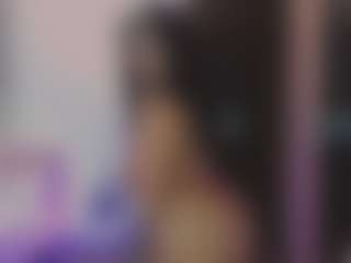 Live cam show with JessieLines1 - Smoking on Camsoda
