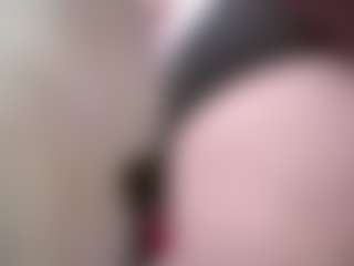 Live cam show with MelanyIsabella1 - Deepthroat on sexylive.show