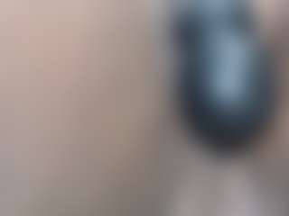 Live cam show with RACHELL-HOT - Black Middle Aged on CamSodaAdn