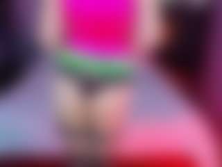 Live cam show with SabrinaLee - Tease on Gym Cam Girls